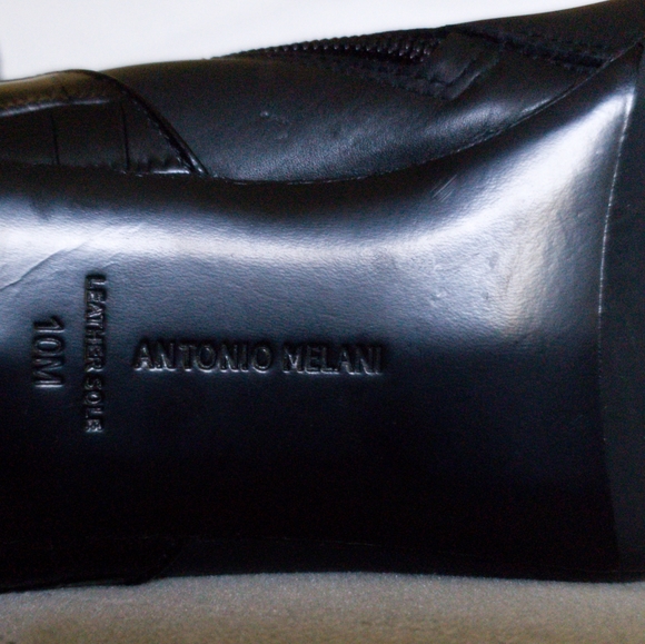 ANTONIO MELANI size 10 black leather booties, crocodile embossed heel, like new - Picture 2 of 6